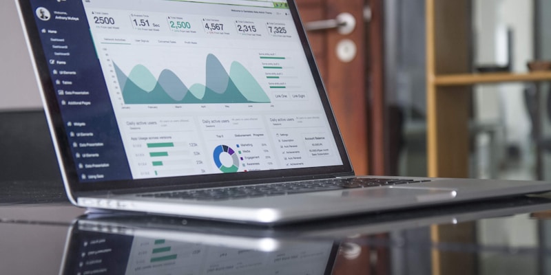 Google Maps Keeps Recalculating? How to Stop Constant Reroutes hero image